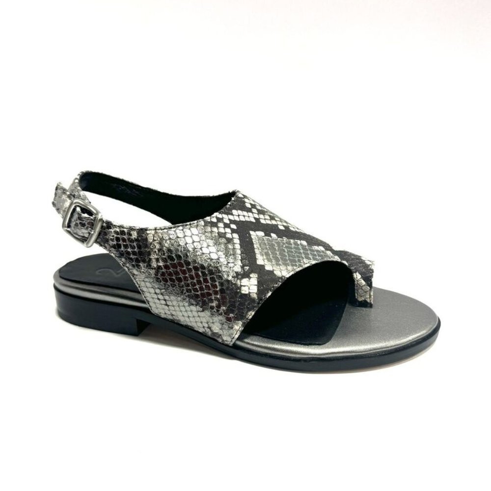 Naturalizer Womens Emma Slingback Sandal Grey Python Size 9W